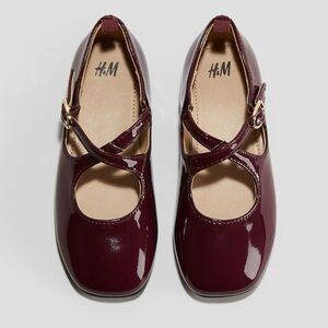 🆕NWT H&M Patent Ballet Flats